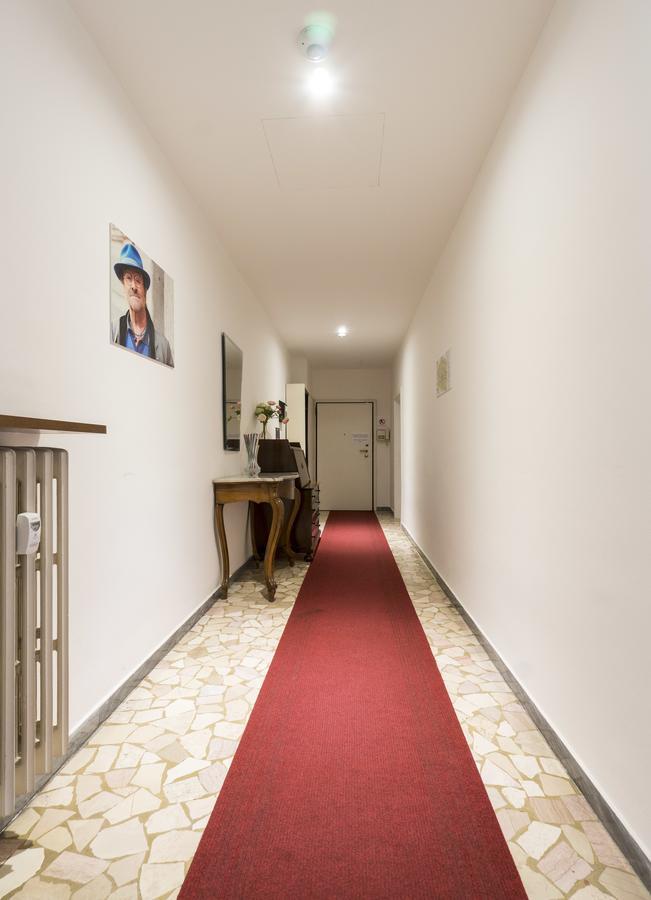 בולוניה Residence Railway By Studio Vita מראה חיצוני תמונה